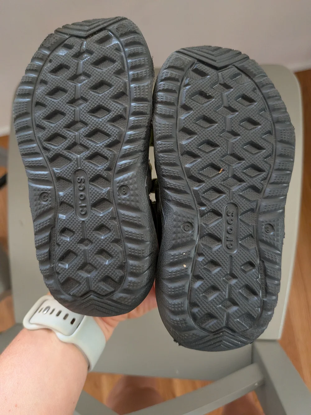 CROCS Kids Black Sandals Swiftwater Neon green C8